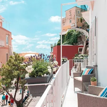 Rum i privatbostad Located In The Historic Center! Positano