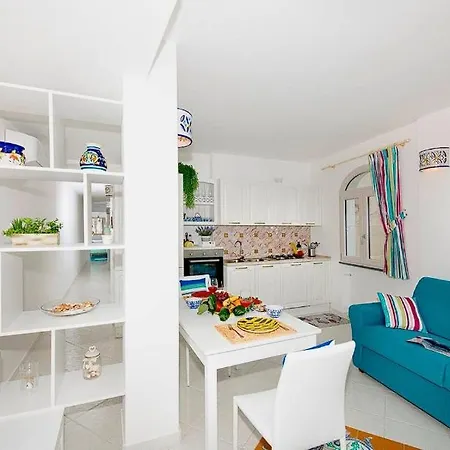 Rum i privatbostad Located In The Historic Center! Positano